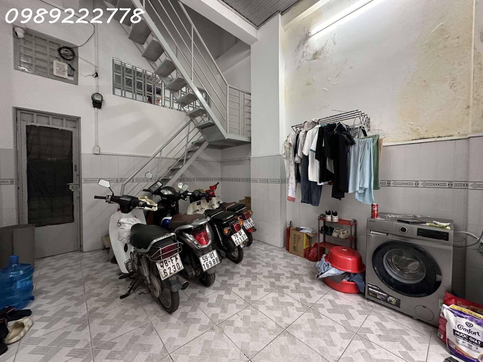 [#BÌNH_THẠNH]- HIẾM - D2 NGUYỄN GIA TRÍ, P25, 33M2 (3.9x8.5) NỞ HẬU - 2 TẦNG - 3 PHÒNG - 1 BƯỚC RA - Ảnh 1